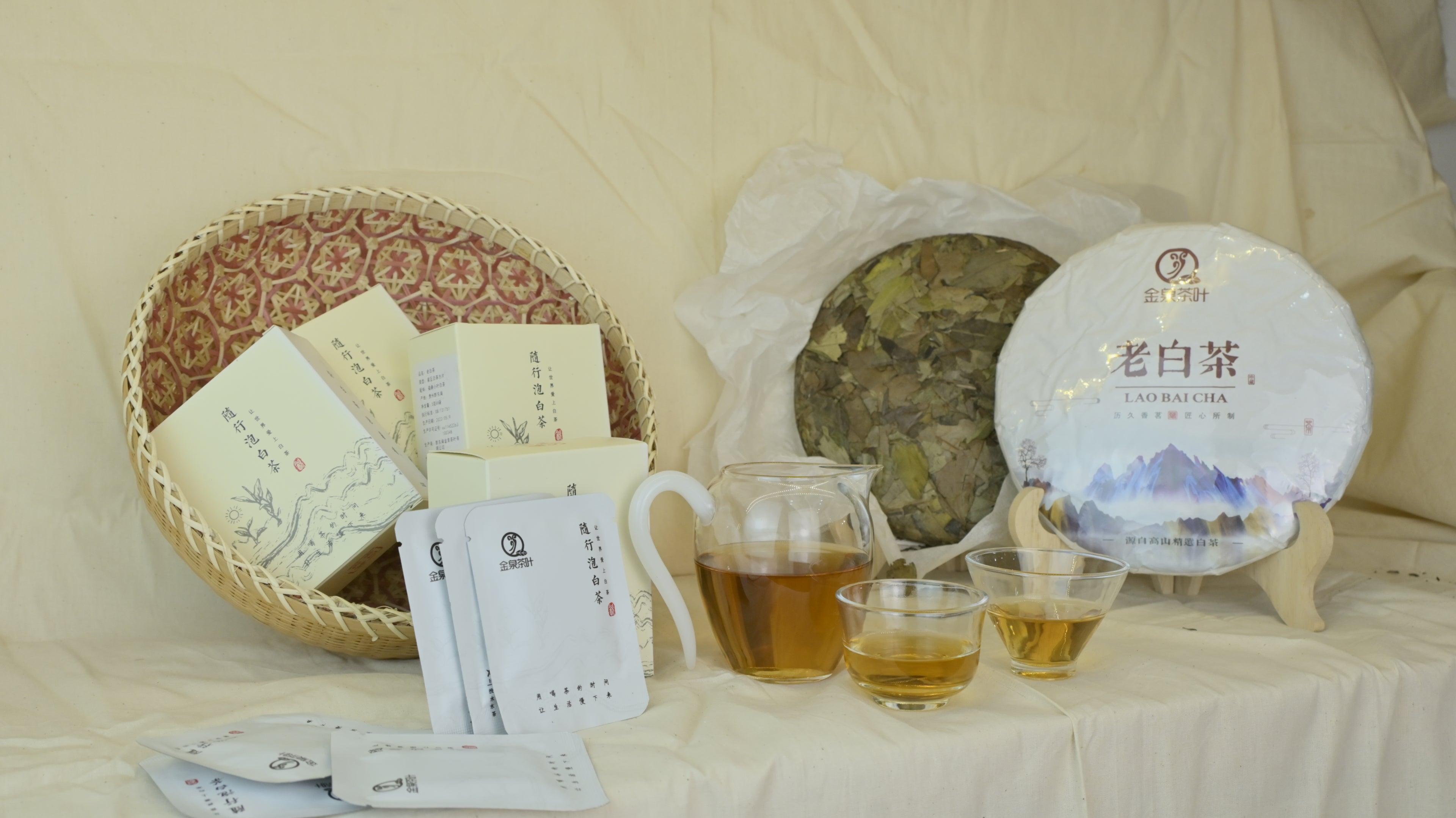 Old white tea, cake, 370g