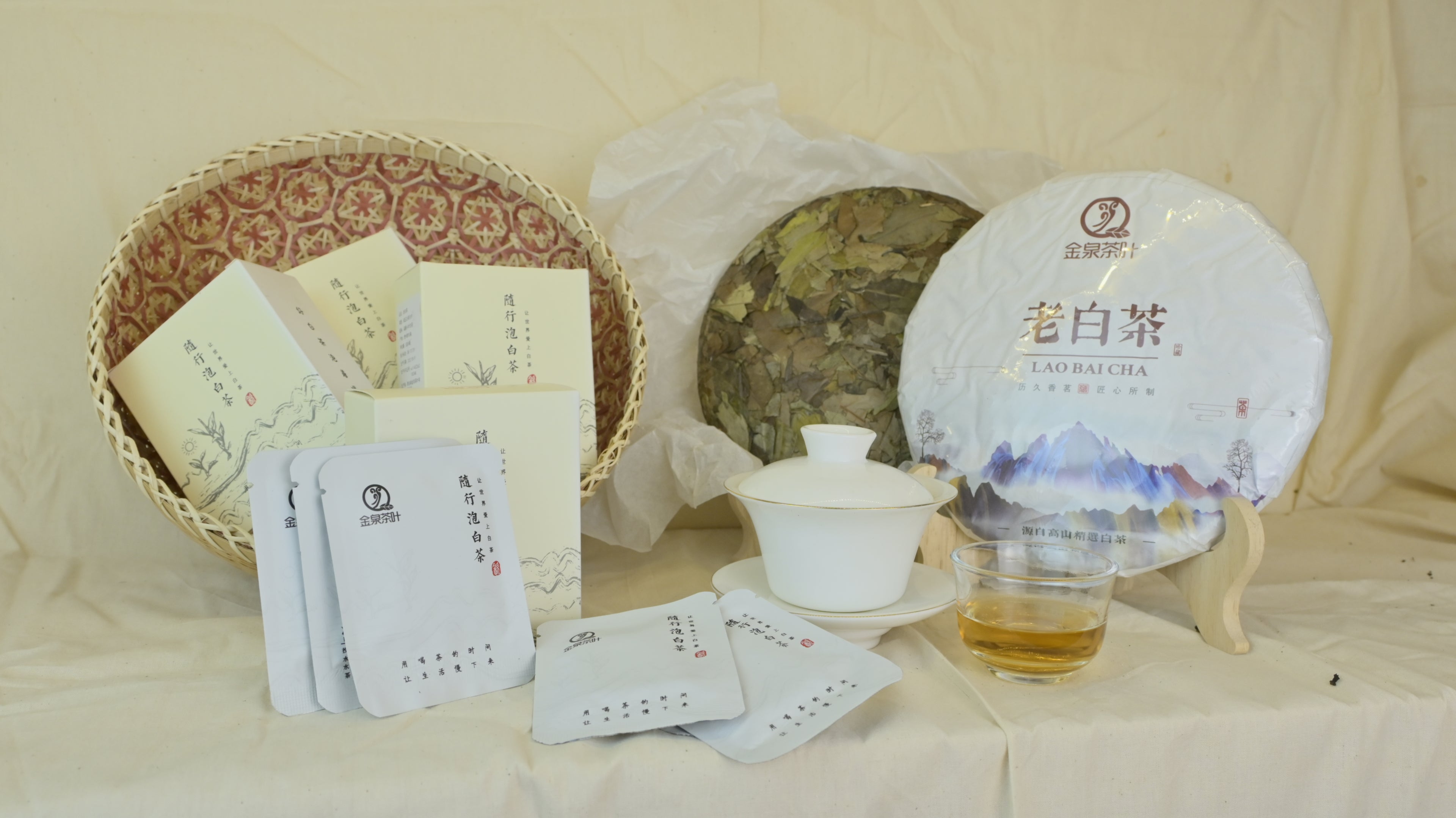 Old white tea, cake, 370g